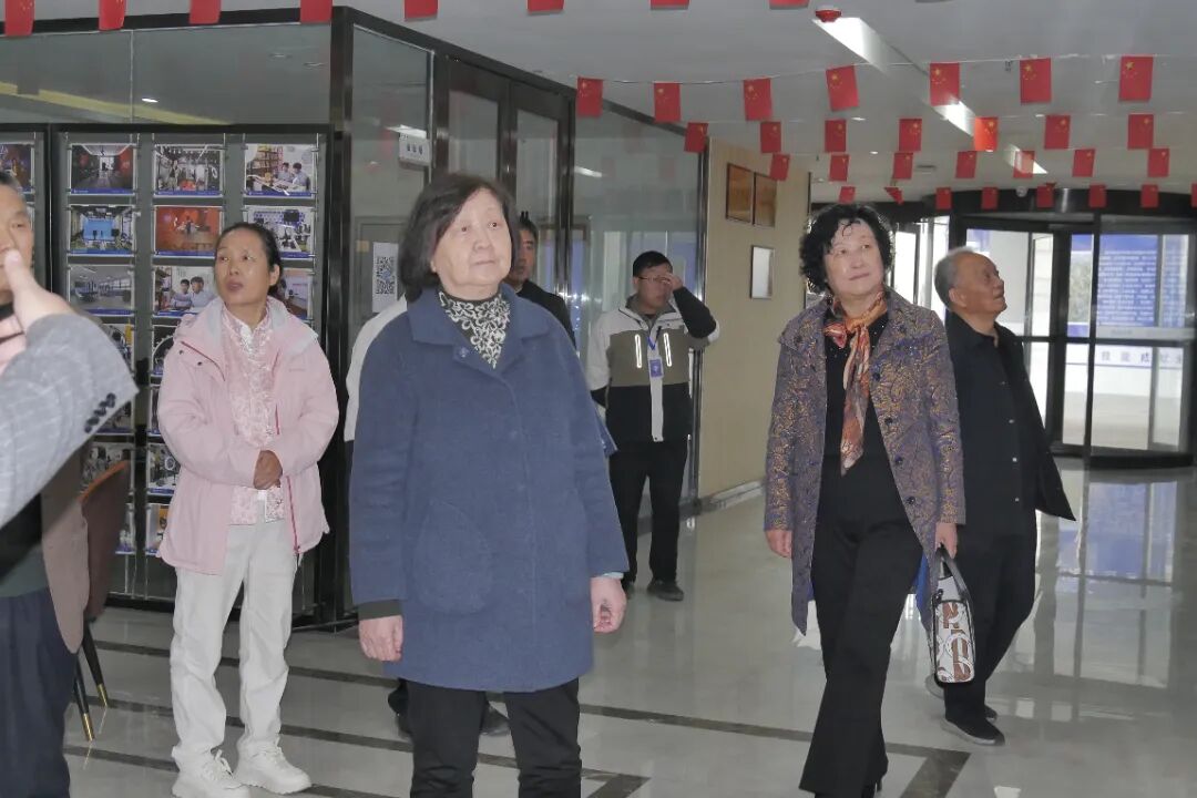 微信图片_2025-11-26_152056_005.jpg